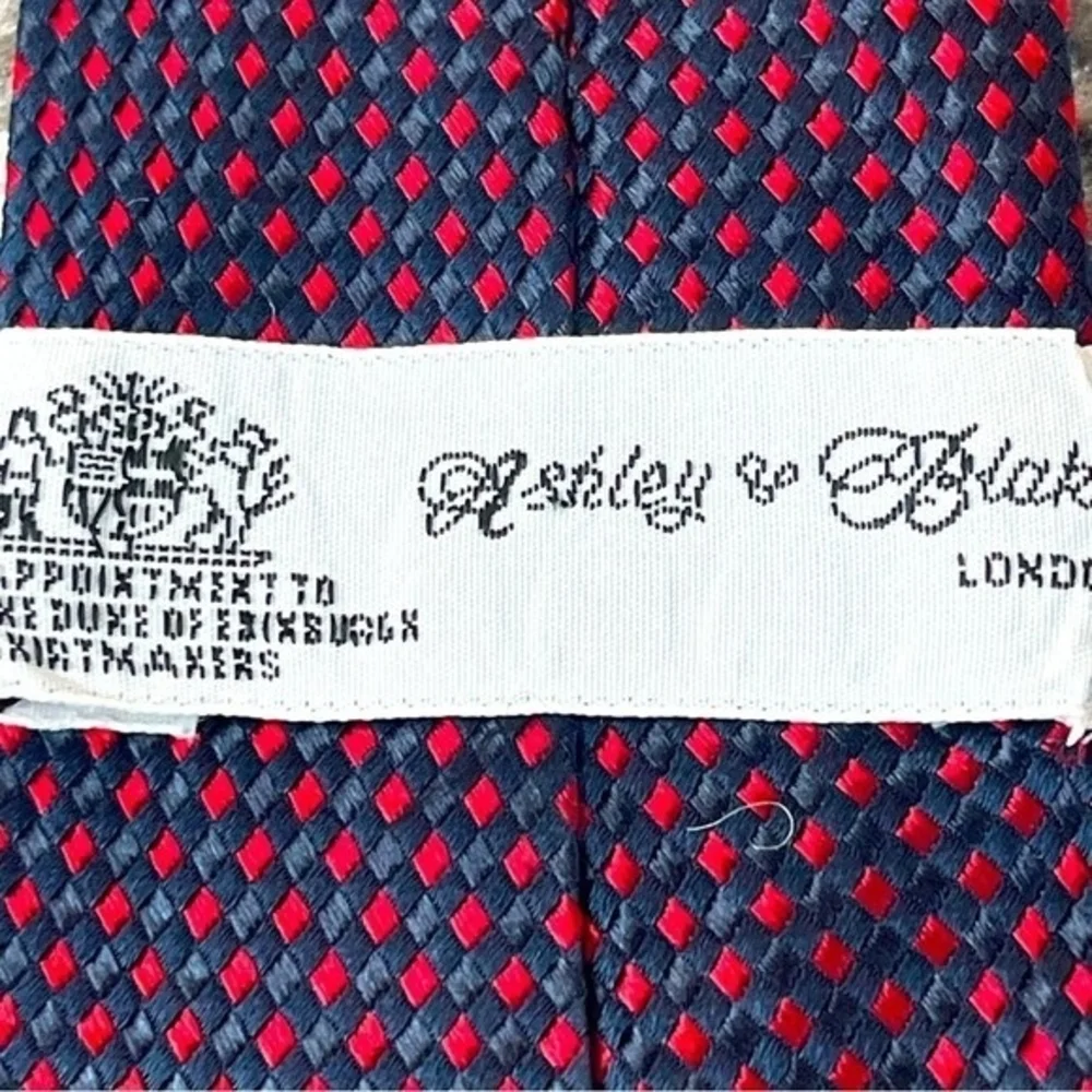 Ashley & Blake Navy Blue Burgundy Red Diamond Print Silk Mens Neck Tie 59